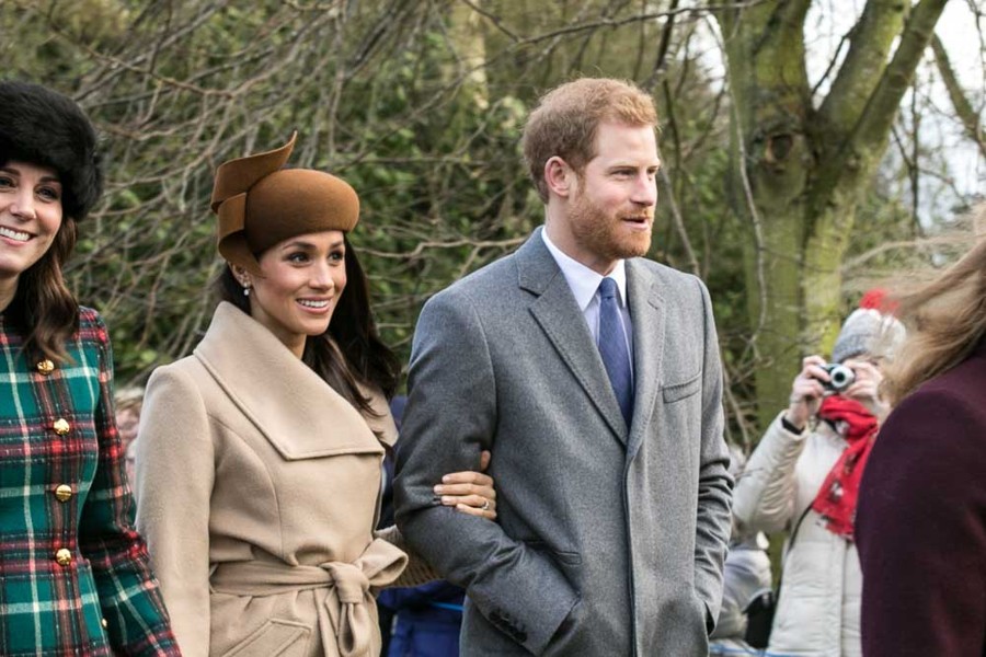 Harry a Meghan se seznámili na rande naslepo.